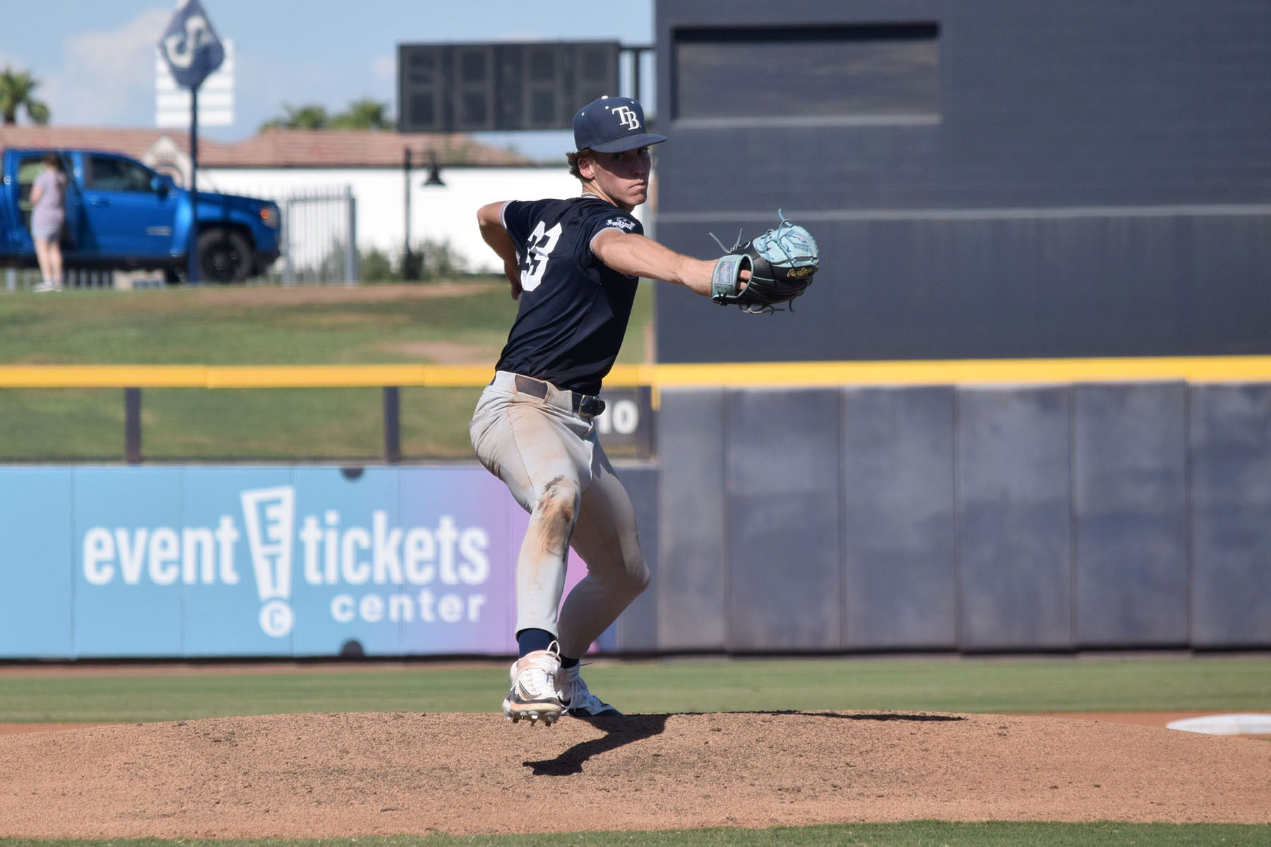 Robert Bering batting in game action