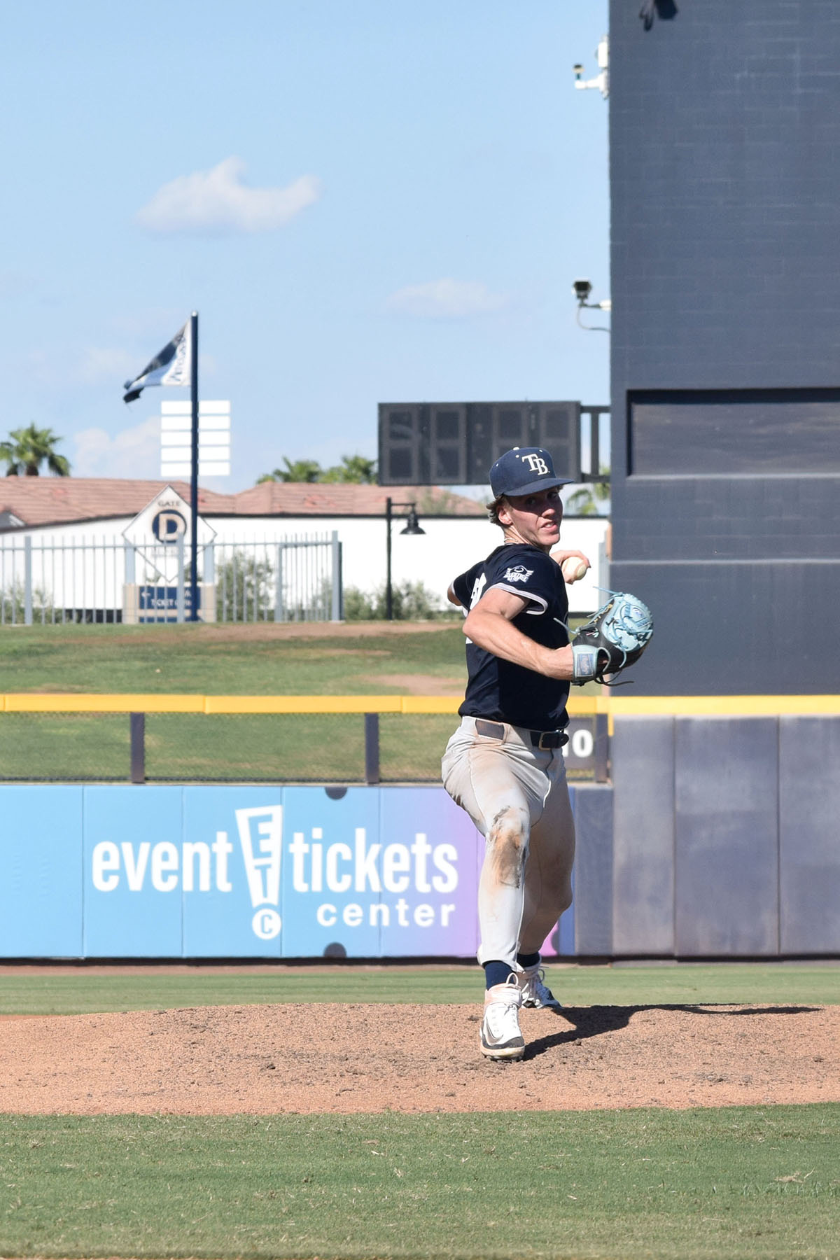 Robert Bering fielding in the outfield